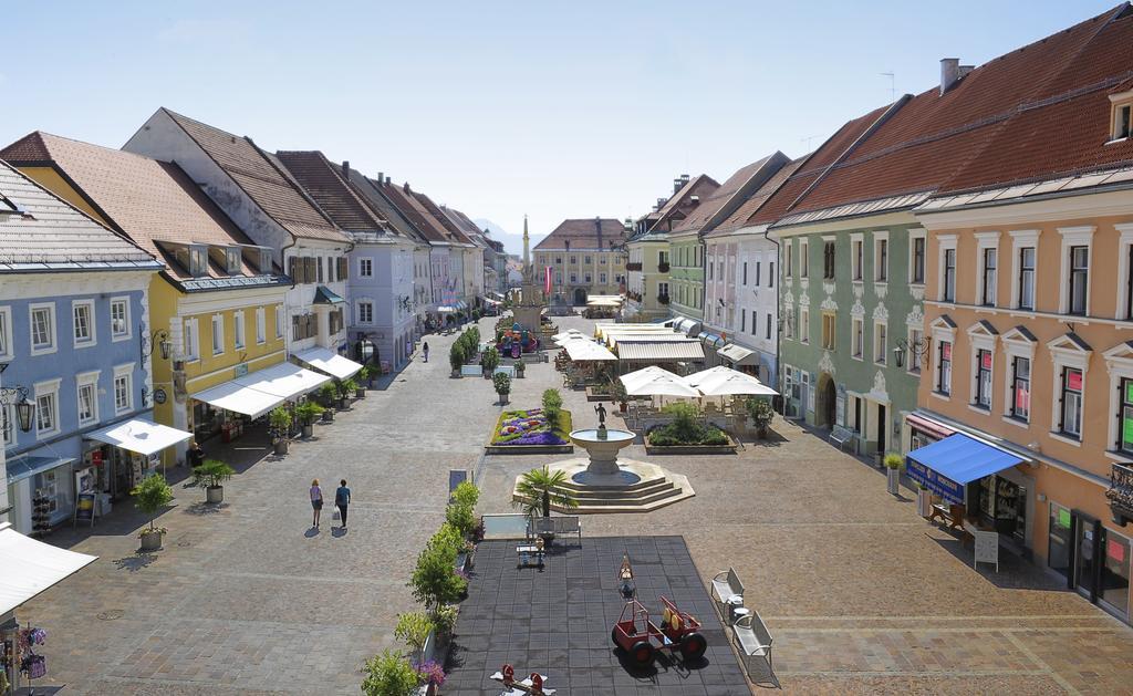 Hotel Die Zeit Sankt Veit an der Glan Exterior foto